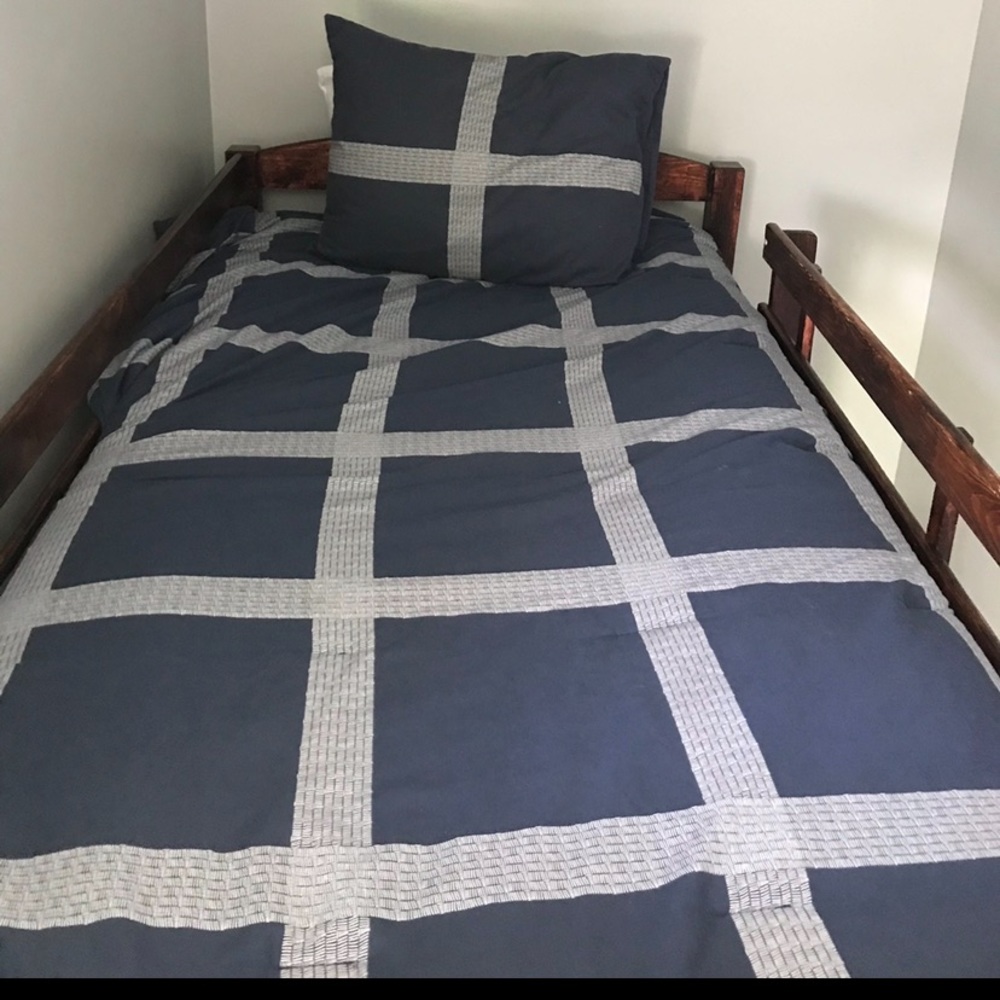 Twin navy confer set